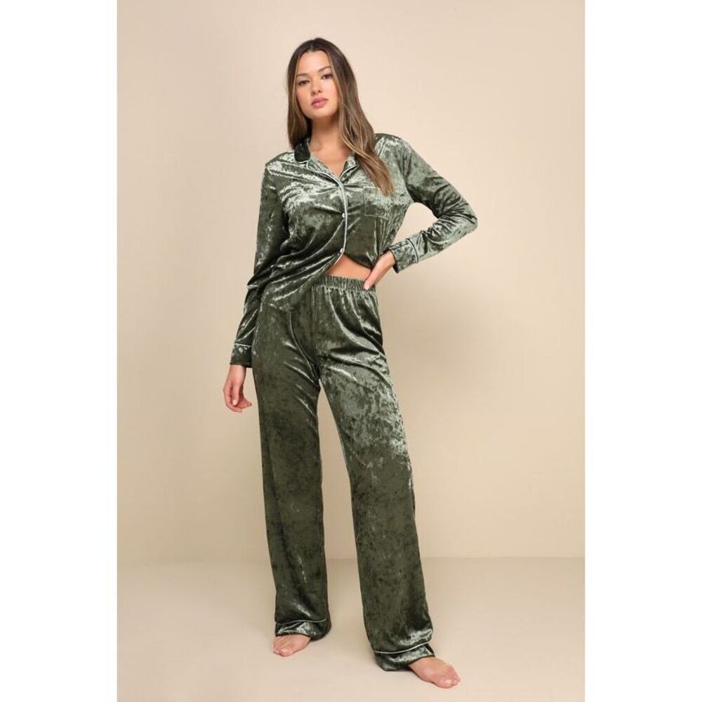 Lulus Blissful Slumber Olive Green Crushed Velvet Two-piece Pajama Set - Size S